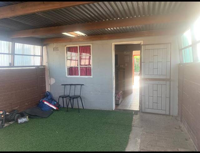 1 BEDROOM HOUSE FOR SALE IN KLEINVLEI